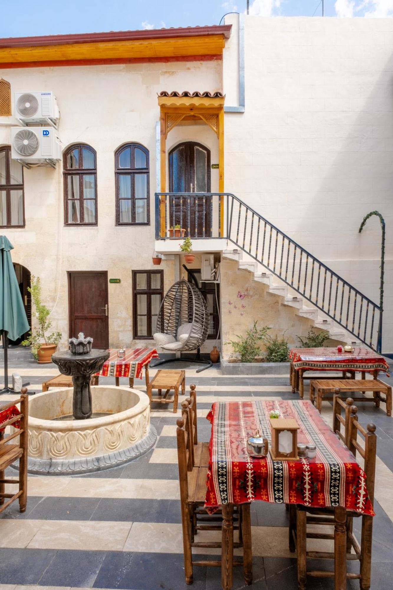 Dostlar Konagi Hotel Sahinbey Buitenkant foto